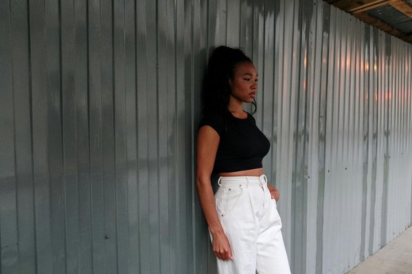 Hoe kun je verschillende stijlen van leren jassen combineren?